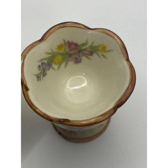 Vintage Ceramic Bunny Floral Egg Cups Set Of 2 With Scalloped Edges - Picture 9 of 10